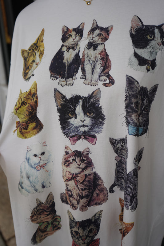 Lovely Cats Oversized Tee