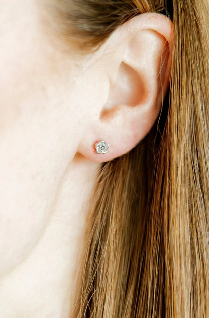 Linny Flatback Nap Studs | BEST SELLER