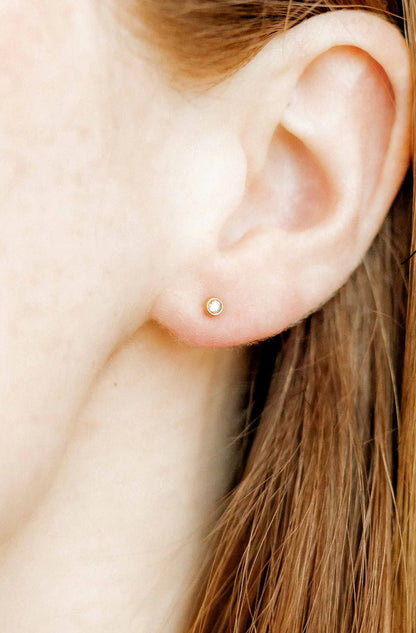 Linny Flatback Nap Studs | BEST SELLER