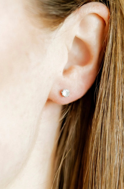 Linny Flatback Nap Studs | BEST SELLER