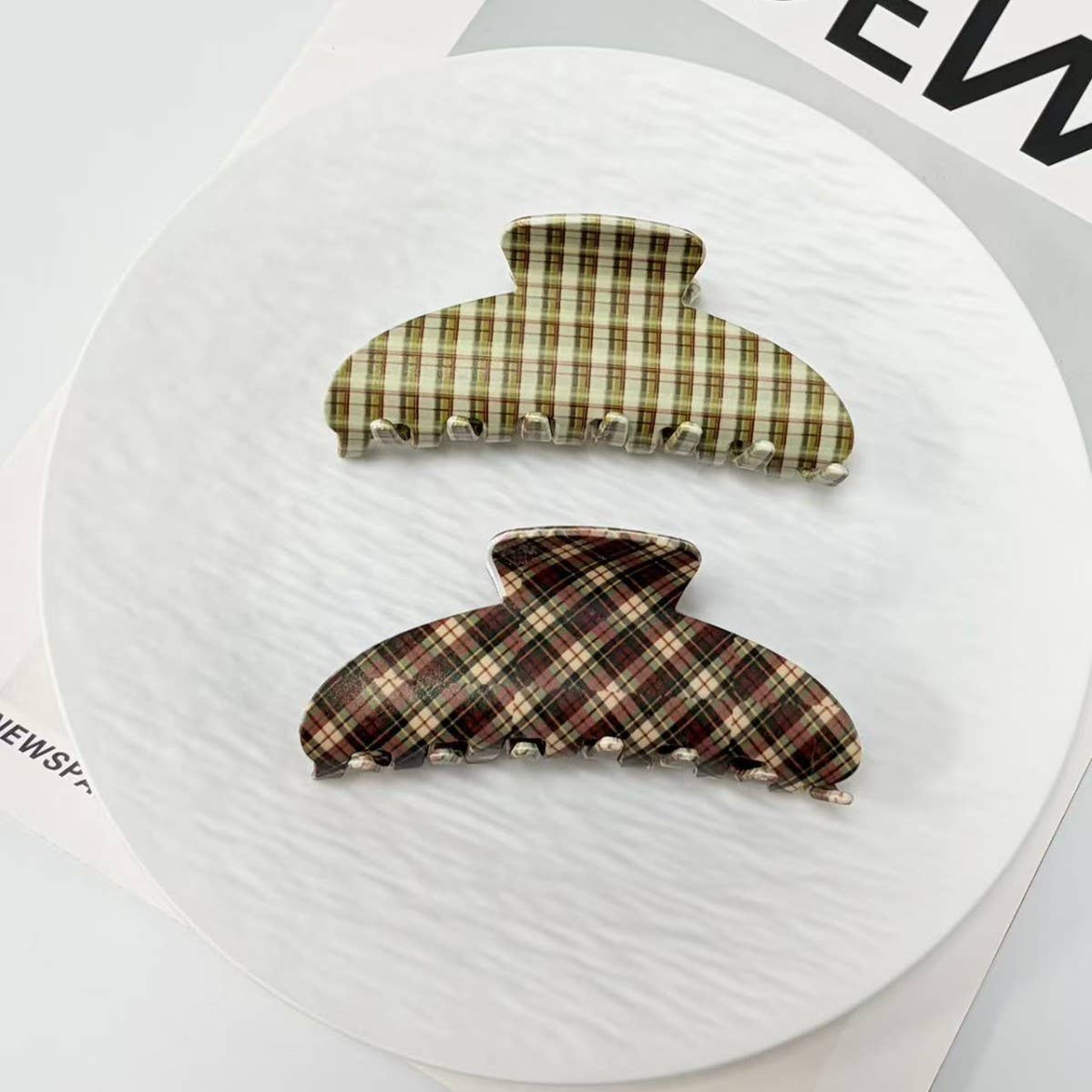 Vintage Plaid Pattern Claw Clip