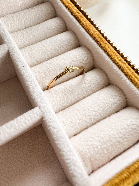 Knot Ring | Waterproof Jewelry