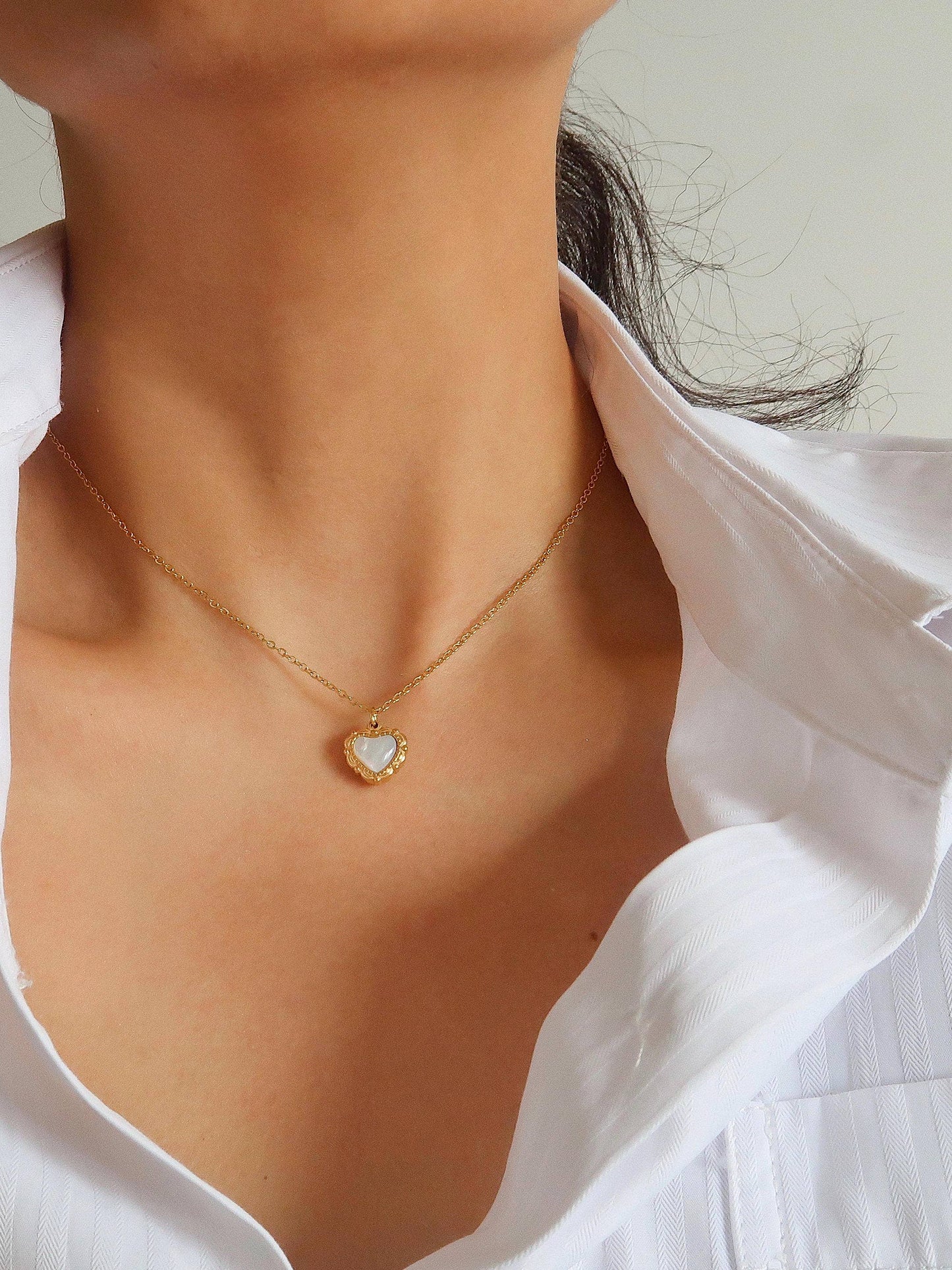 Josie Vintage Heart Necklace | Waterproof Jewelry