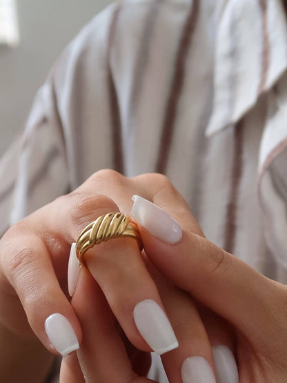 Duvette Twisted Dome Ring | Waterproof Jewelry