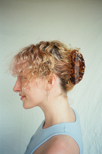 Lace Claw