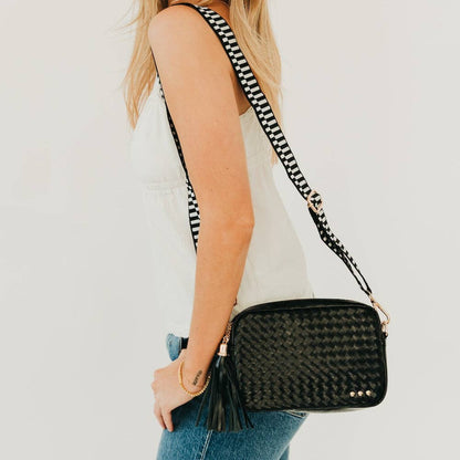 Woven Willow Crossbody | PRETTY SIMPLE
