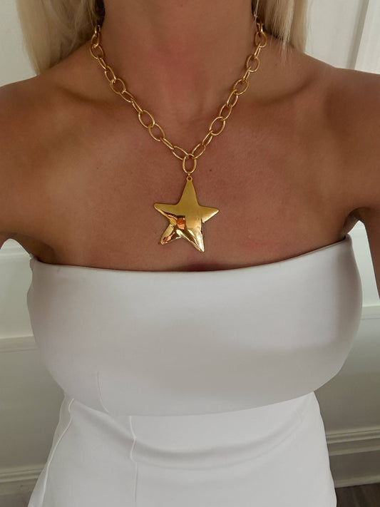 Lonni Star Necklace