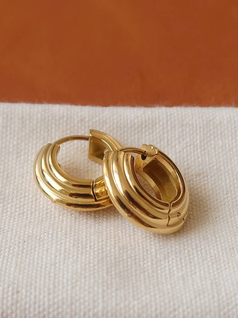 Juliette Chunky Hoop Earrings | Waterproof Jewelry