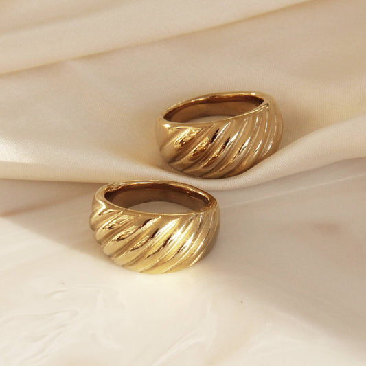 Amelie Cigar Band | Waterproof Jewelry