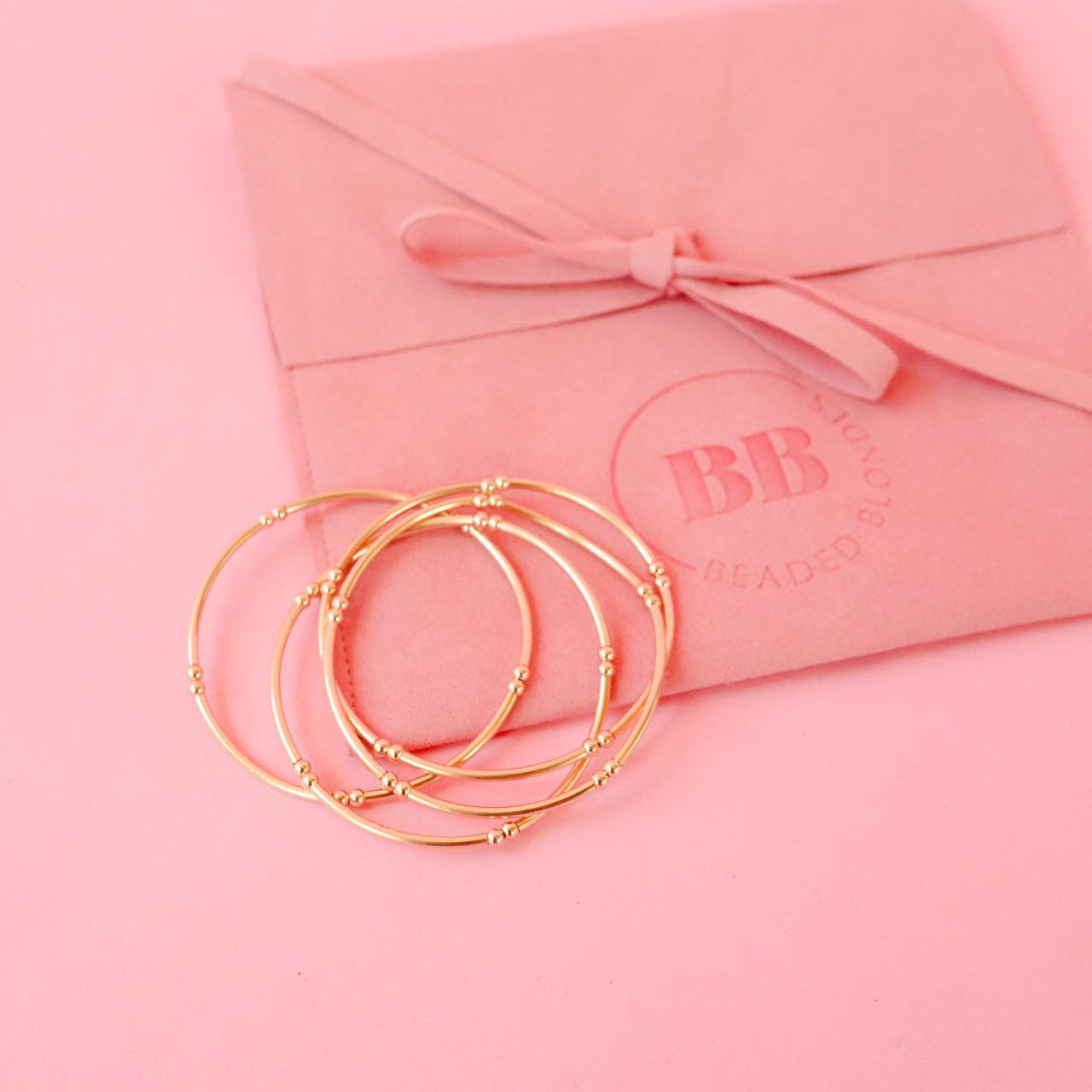 Mollie Bar Bracelet | BEADED BLONDES