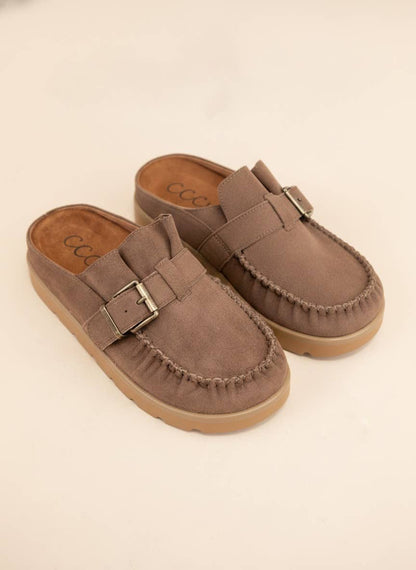 Luna Suede Clogs