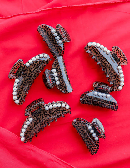 Love Is In The Hair Claw | KAXI