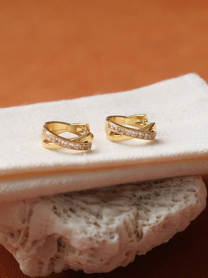 Maisie Crossover Huggie Earrings | Waterproof Jewelry