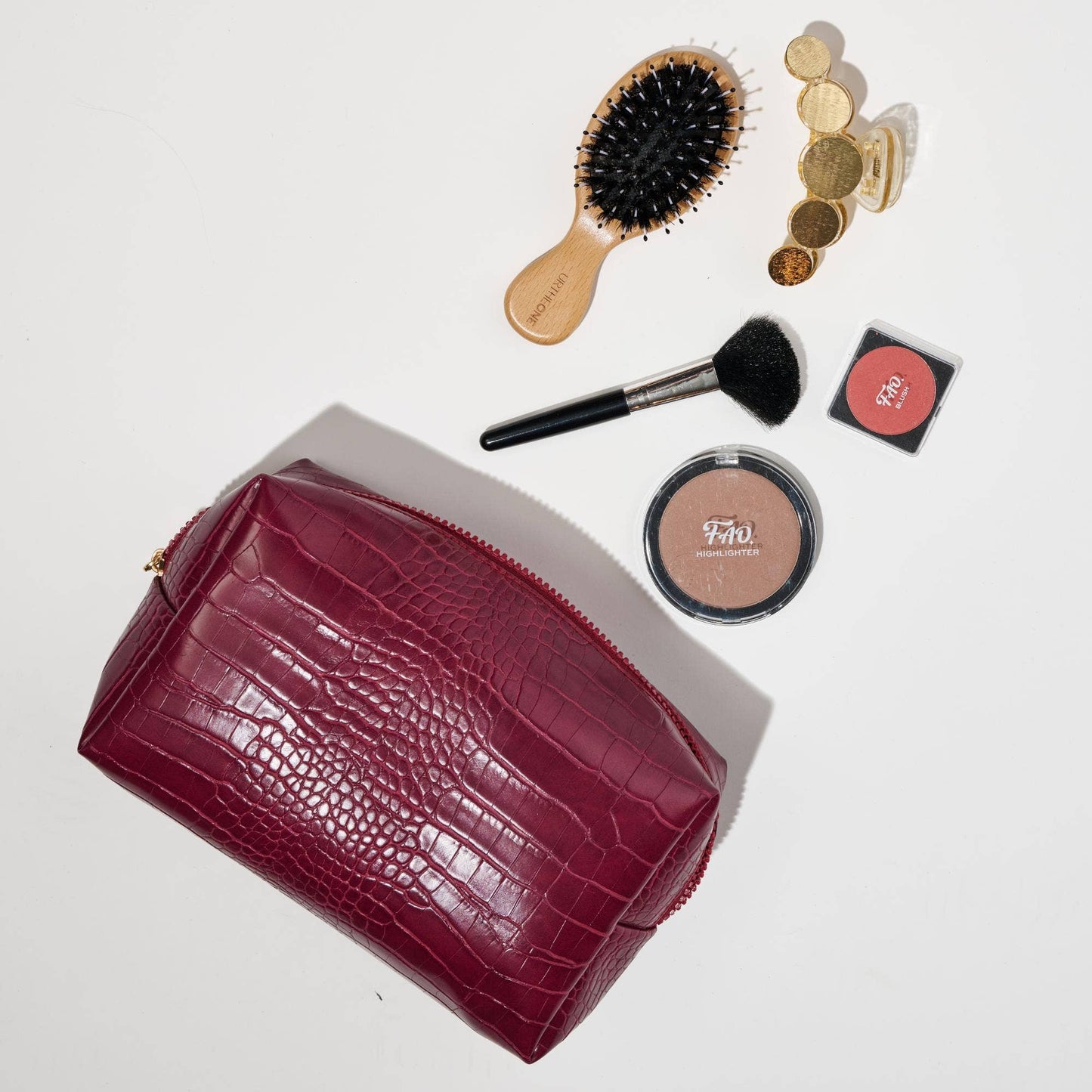 Carie Croc Pouch