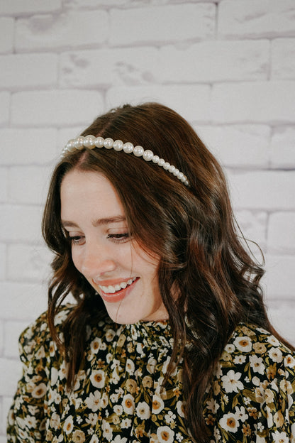 headband made of pearls